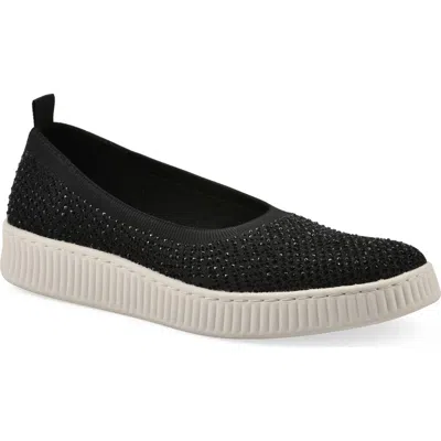 Cliffs By White Mountain Digs Slip-on Sneaker In Black Fabric
