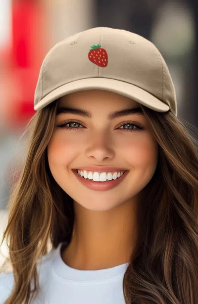 Dalix Strawberry Hat In Khaki