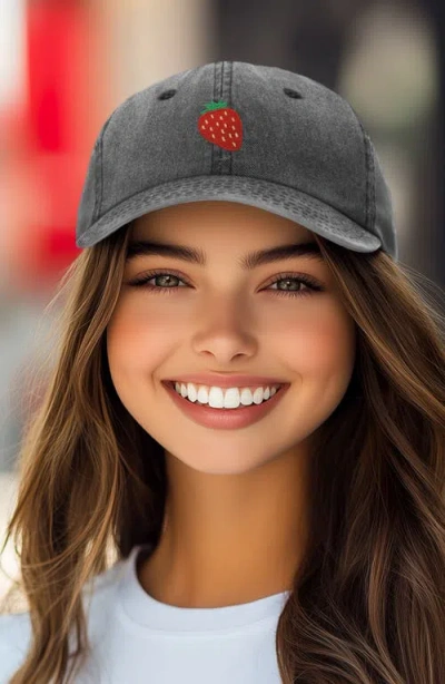 Dalix Strawberry Hat In Washed Black