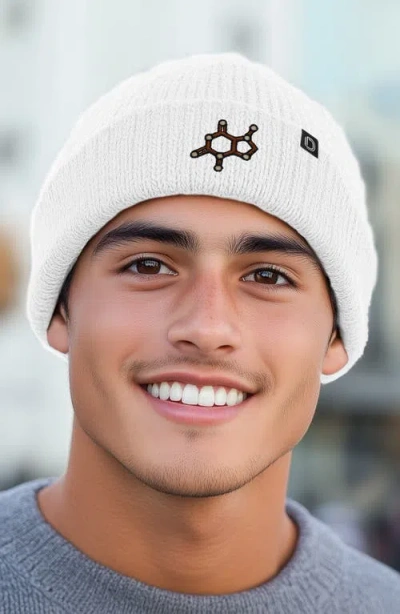 Dalix Molecule Beanie In White