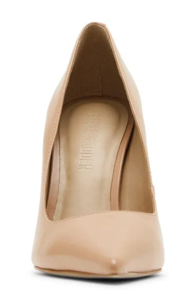 Steve Madden Noir Pointed Toe Pump In Tan Leather