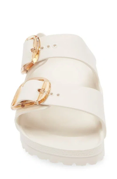 Birkenstock Sandals Arizona In Eggshell