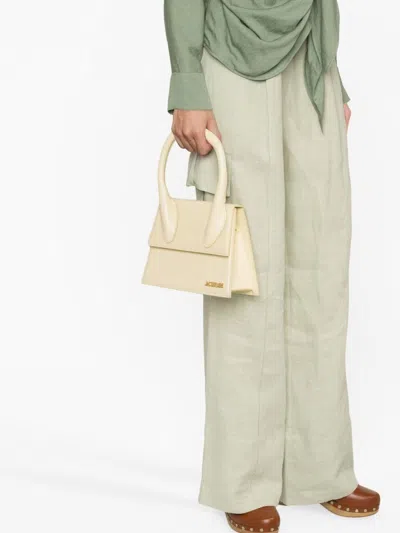 Jacquemus Le Grand Chiquito Leather Handbag In Ivory