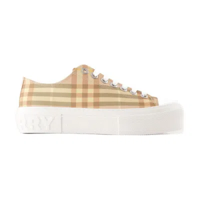 Burberry Jack Check Low-top Sneakers In Beige