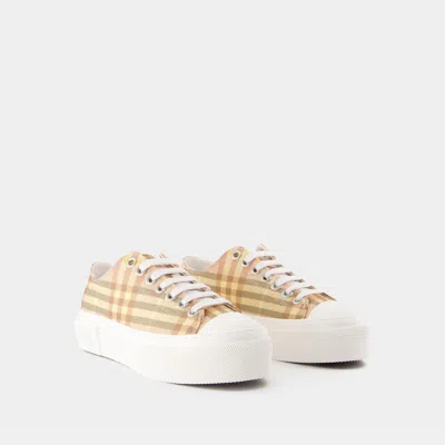 Burberry Jack Check Low-top Sneakers In Beige