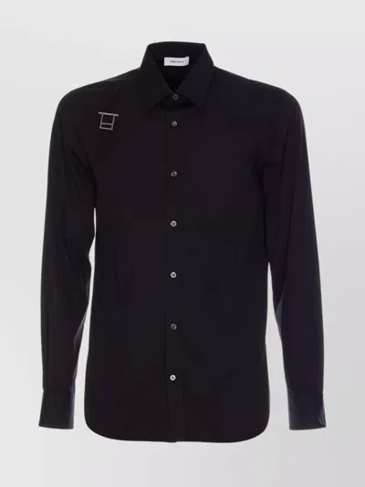 Alexander Mcqueen Metal Detail Long Sleeves Point Collar In Black