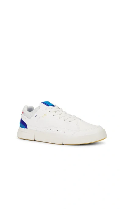On The Roger Centre Court Tennis Sneaker In Multi