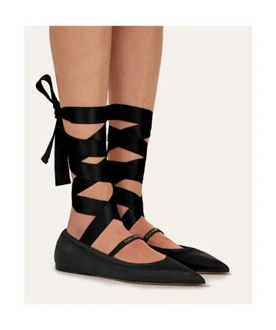Ferragamo Sofia Wraparound Leather Ballet Flats In Black