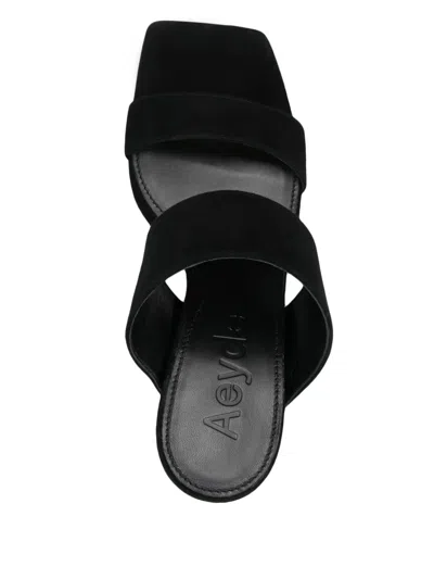 Aeyde Woman Sandals Black Size 7 Leather In 黑色