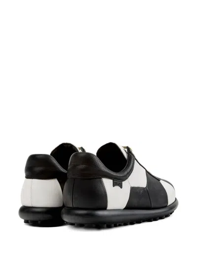 Camper Twins In 黑色