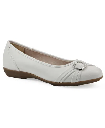 Cliffs By White Mountain Calming Buckle Strap Flat In White Smooth