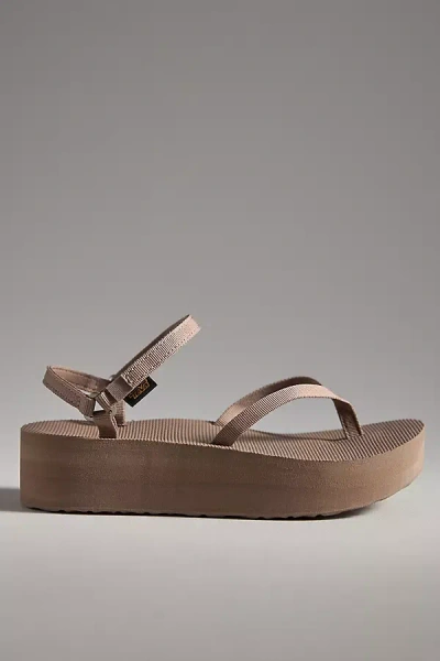 Teva Flatform Slim Sandals In Brown