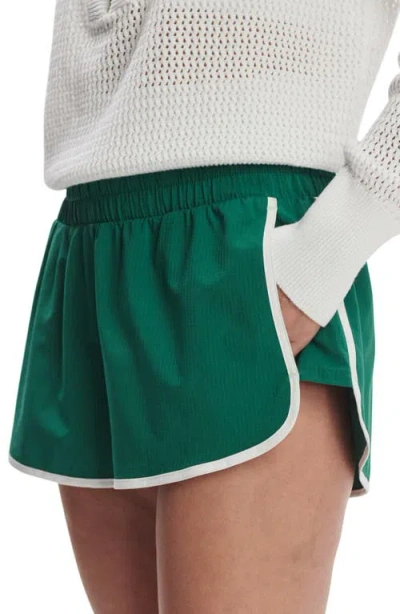 Varley Arlington Running Short 2 In Forest