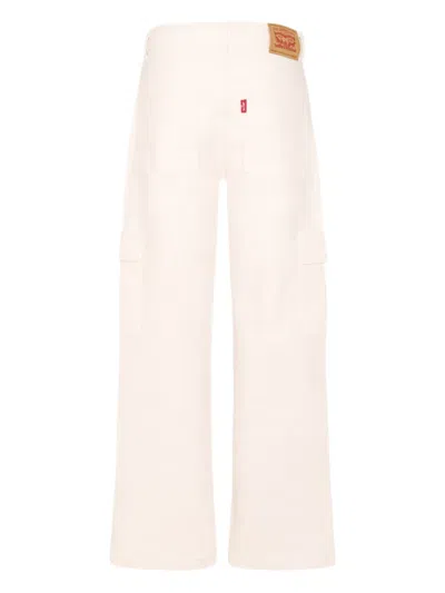 标贴工装牛仔裤