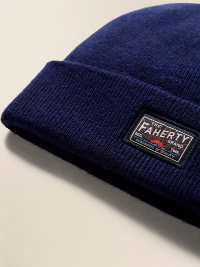 Faherty Logo Beanie In Ash Heather