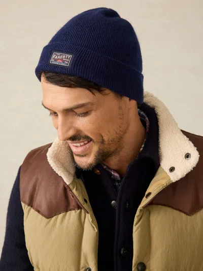 Faherty Logo Beanie In Ash Heather