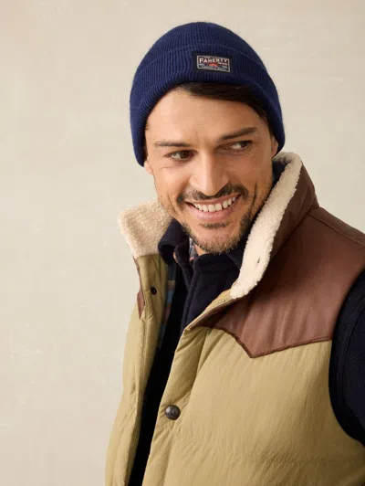 Faherty Logo Beanie In Ash Heather
