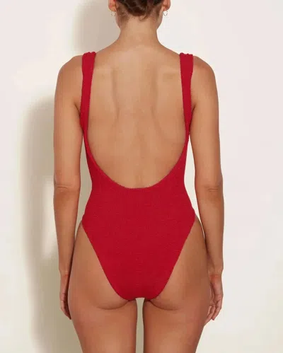 Hunza G Sculpting One-piece Swimsuit For Elegance In Red