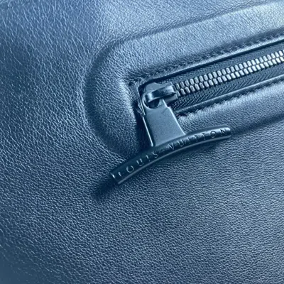 Pre-owned Louis Vuitton Black Leather Clutch Bag Pochette Pouch ()