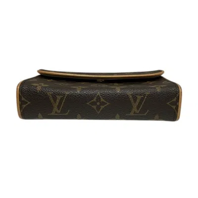 Pre-owned Louis Vuitton Brown Clutch Bag Pochette ()