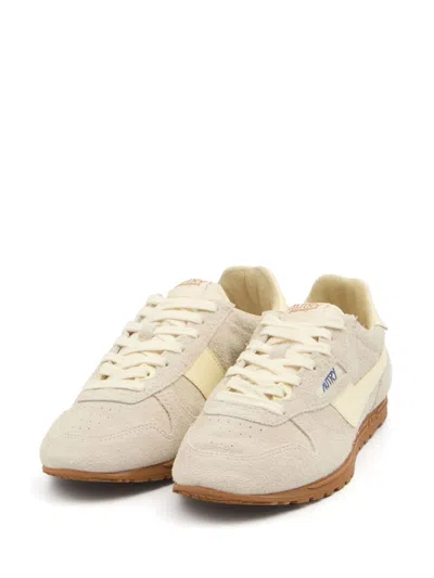 Autry 'windspin Low' Grey Sneaker With Logo On The Side And On The Heel