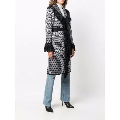 Charlott Black  White Coats