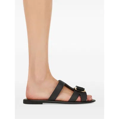 Ferragamo Lilou Vara Plate Flat Slides In Black