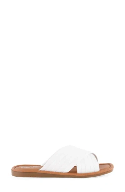 Seychelles World View Ii Slide Sandal In White