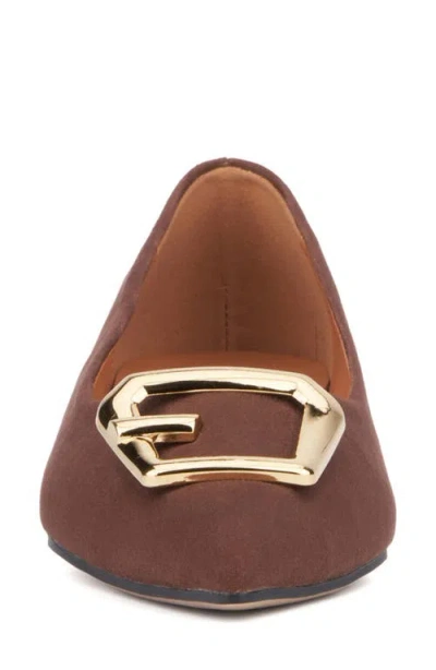 Torgeis Hartwell Pointed Toe Flat In Tan