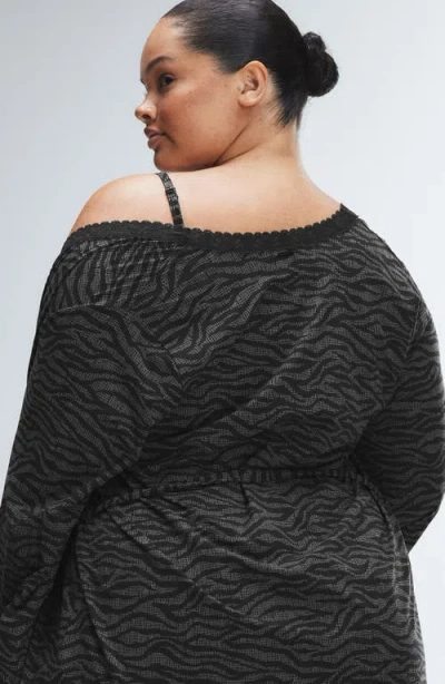 Savage X Fenty Snug Hug Short Robe In Black Caviar Tiger Stripe Text