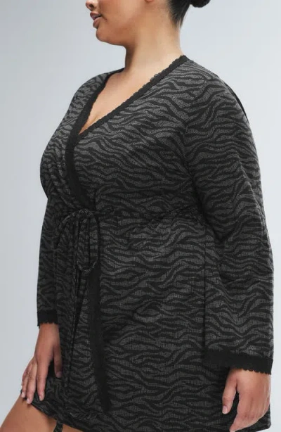 Savage X Fenty Snug Hug Short Robe In Black Caviar Tiger Stripe Text