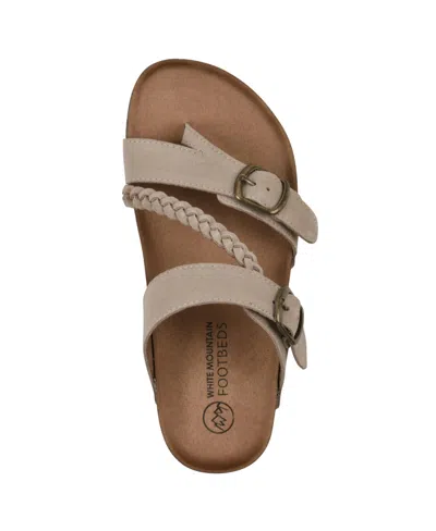 White Mountain Women's Hammy Round Toe Flat Sandals In Sandal Wood Suede