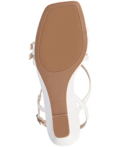 Journee Collection Journee Women's Clinne Wedge Sandals In White