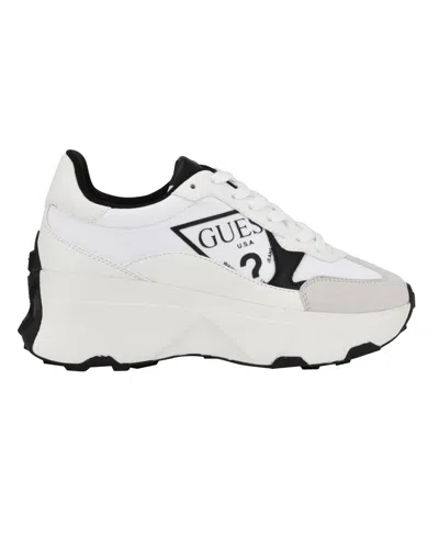 Guess Calebb 3 Sneaker In White,black