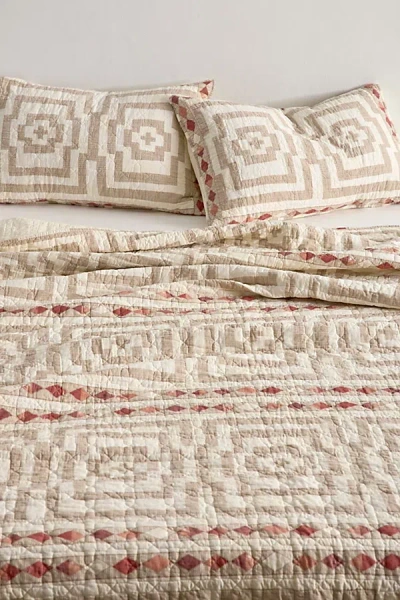 Jungalow By Justina Blakeney Jungalow Hypnotic Quilt Set In Cream At Urban Outfitters