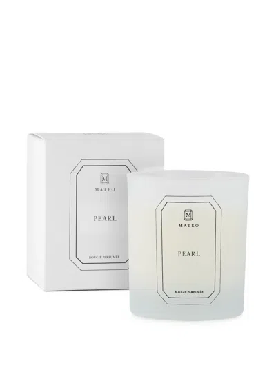 Mateo Pearl Scented Candle In Weiss
