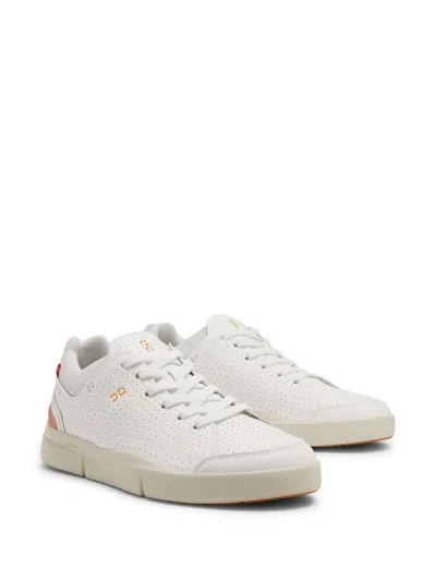 On Roger Centre Court White Woodrose Trainers In White