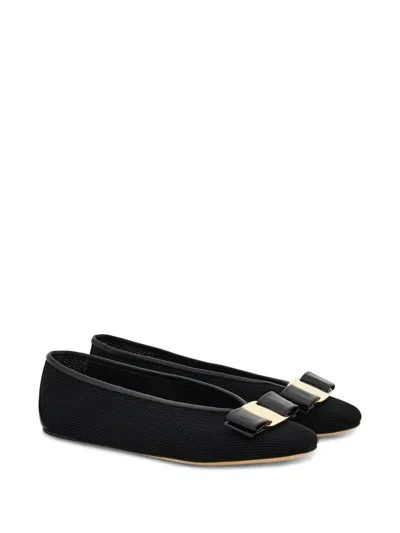Ferragamo Ballerina Bow Black Var In Black