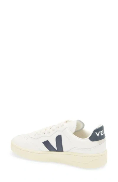 Veja Leather Sneakers With Contrast Heel Tab In Extra White Nautico