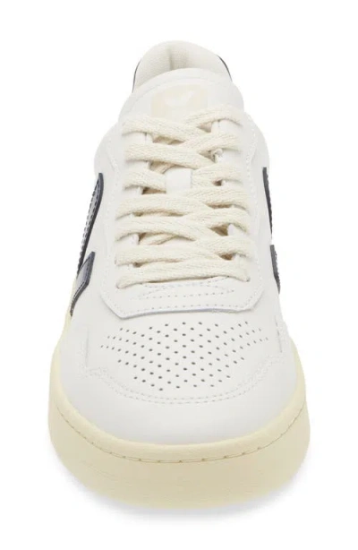 Veja Leather Sneakers With Contrast Heel Tab In Extra White Nautico