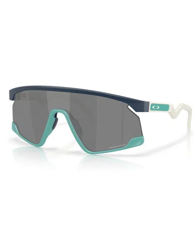 Oakley Unisex Bxtr Pacific Trail Collection Sunglasses, Oo9280 In Matte Abyss