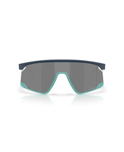 Oakley Unisex Bxtr Pacific Trail Collection Sunglasses, Oo9280 In Matte Abyss