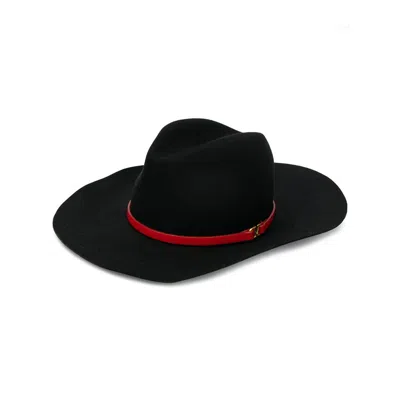 Valentino V Logo Fedora