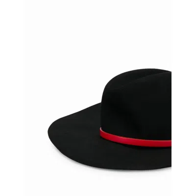 Valentino V Logo Fedora