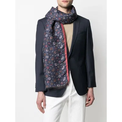 Lady Anne Blue  Red Scarves & Gloves