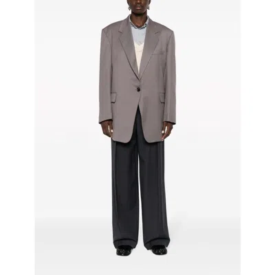 Low Classic Notched-lapel Single-breasted Jacket