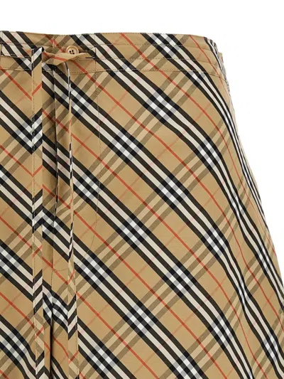 Burberry Women Beige Shorts With Elastic Drawstring Waist And All-over Check Motif In Cotton Woman