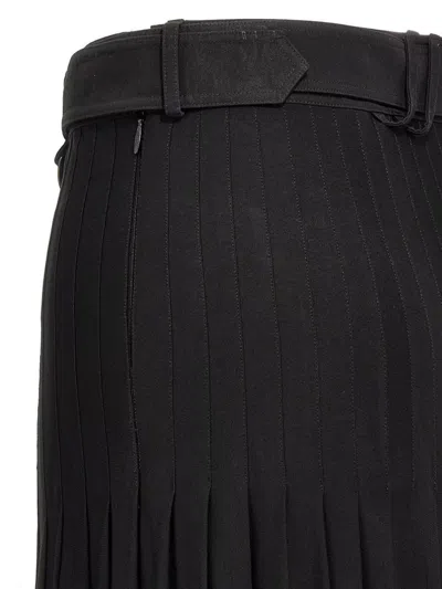 Burberry Pleated Skirt Belted Waist In Black
