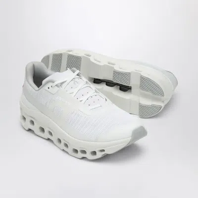 On White Cloudmster Low-top Sneaker In White