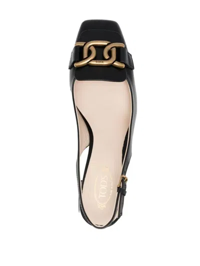 Tod's Kate Slingback Pumps Chain Detail In Black